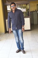 Sunil 2 Countries Interview Stills